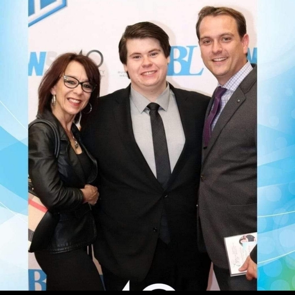 HI I'M  KIMBERLEY - Picture 2 of 7